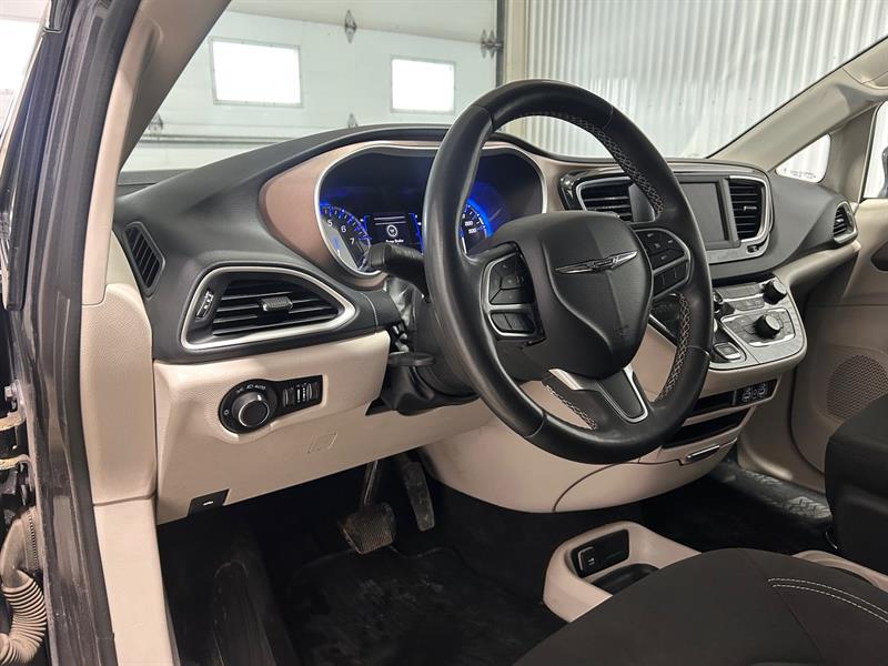 chrysler Grand Caravan 2023 - 14