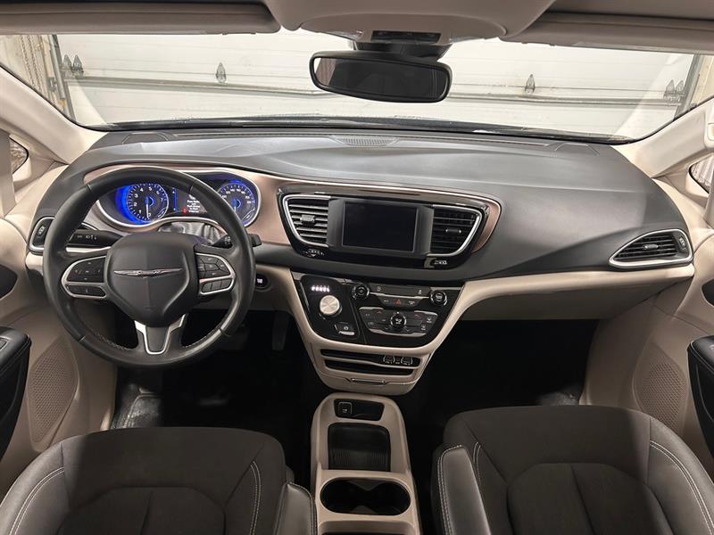 chrysler Grand Caravan 2023 - 16