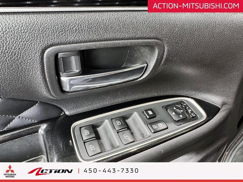 mitsubishi Outlander rechargeable 2020 - 15