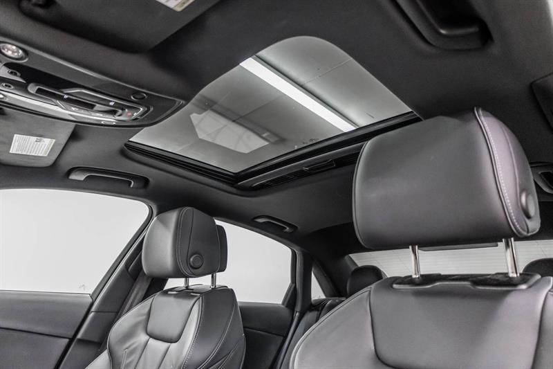 audi A4 Sedan 2023 - 33
