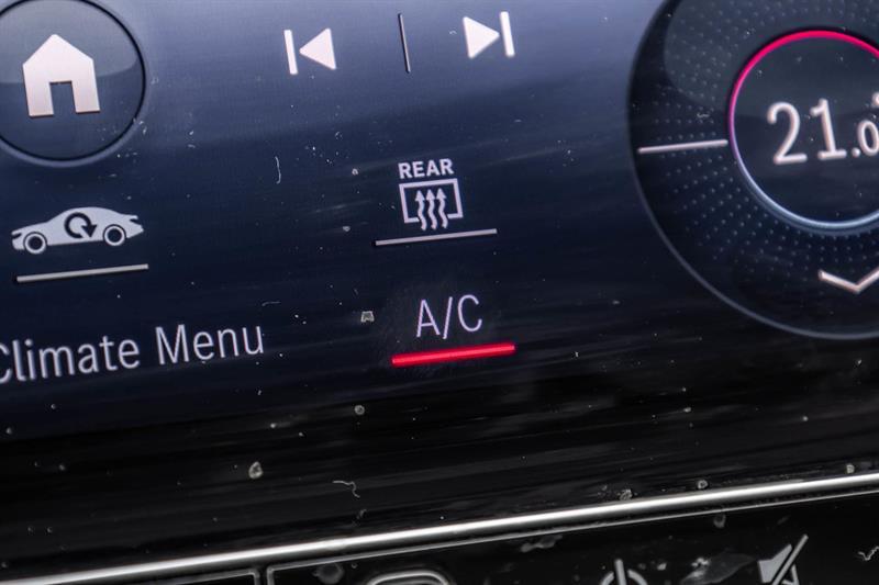 2023 Mercedes-Benz GLC - Image 30