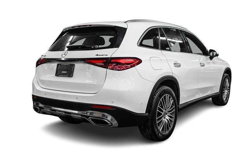 2023 Mercedes-Benz GLC - Image 6