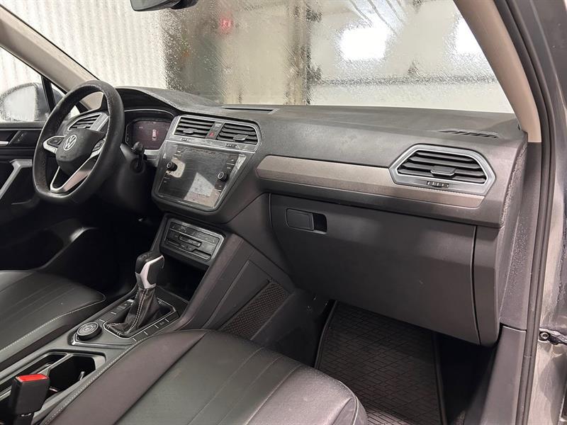 2023 Volkswagen Tiguan - Image 20