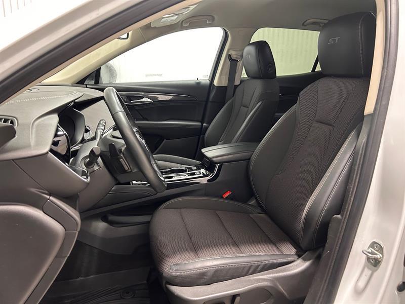 2023 Buick Envision - Image 11