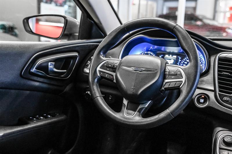 2016 Chrysler 200 - Image 20