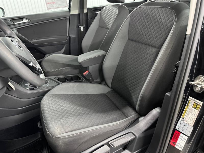 2021 Volkswagen Tiguan - Image 21