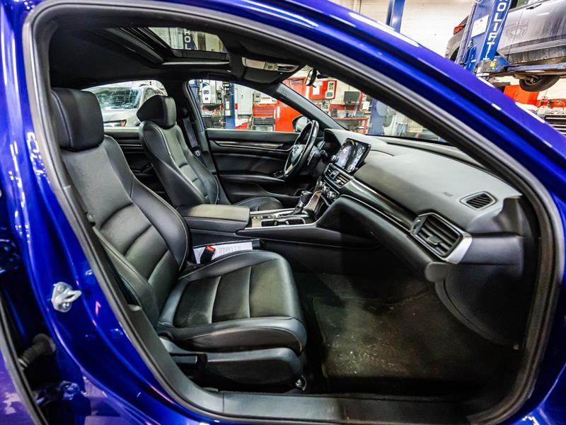 2022 Honda Accord - Image 17