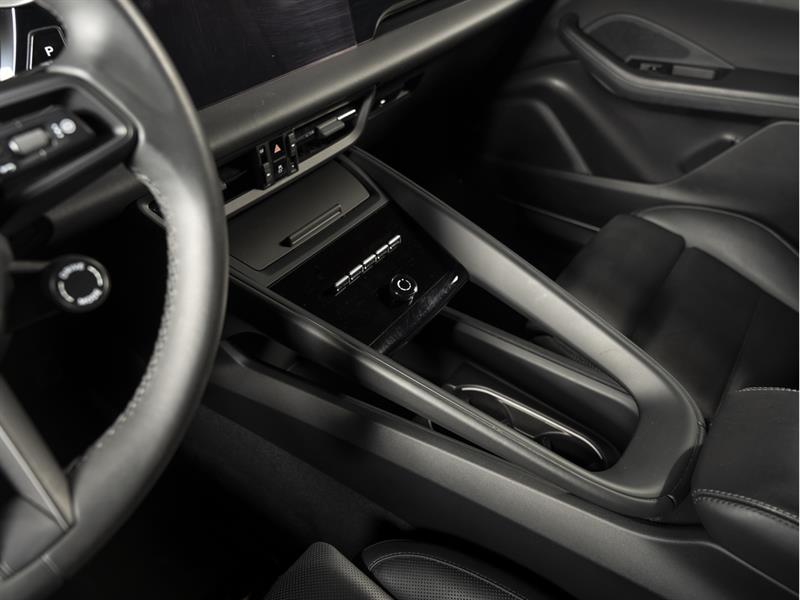 porsche Macan 2024 - 25
