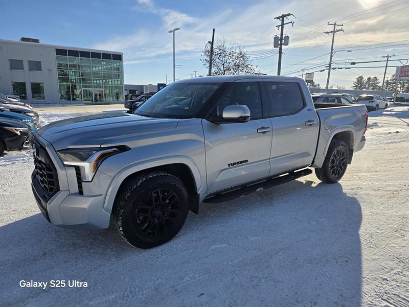 2022 Toyota Tundra SR5 CrewMax Cab 4WD