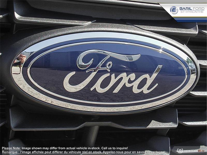 Ford Escape Hybrid 9