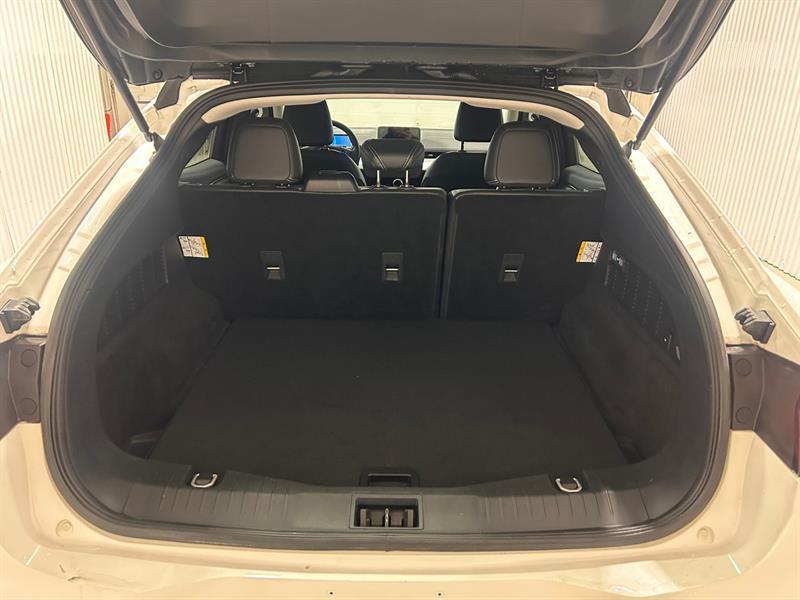 2023 Ford Mustang - Image 11