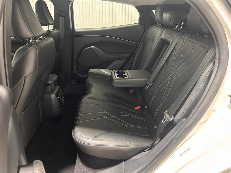 2023 Ford Mustang - Image 17