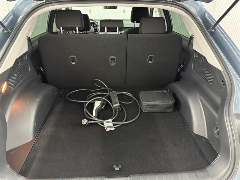 2022 Hyundai Ioniq - Image 24