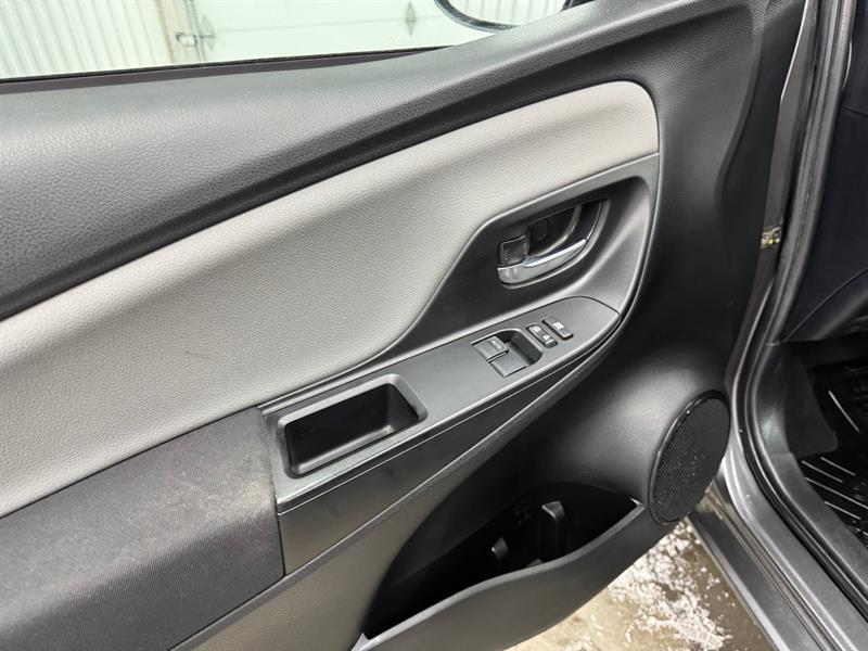 2018 Toyota Yaris - Image 9