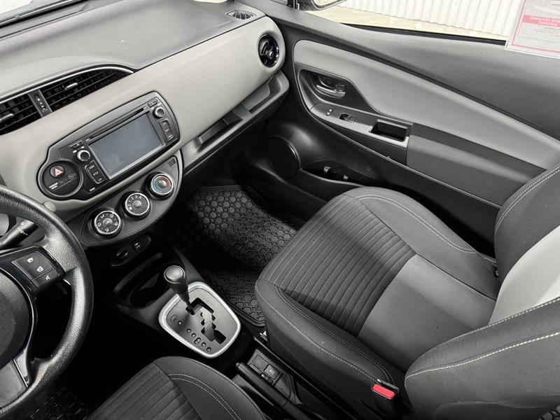 2018 Toyota Yaris - Image 13