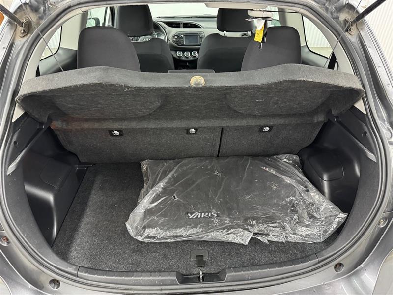 2018 Toyota Yaris - Image 21