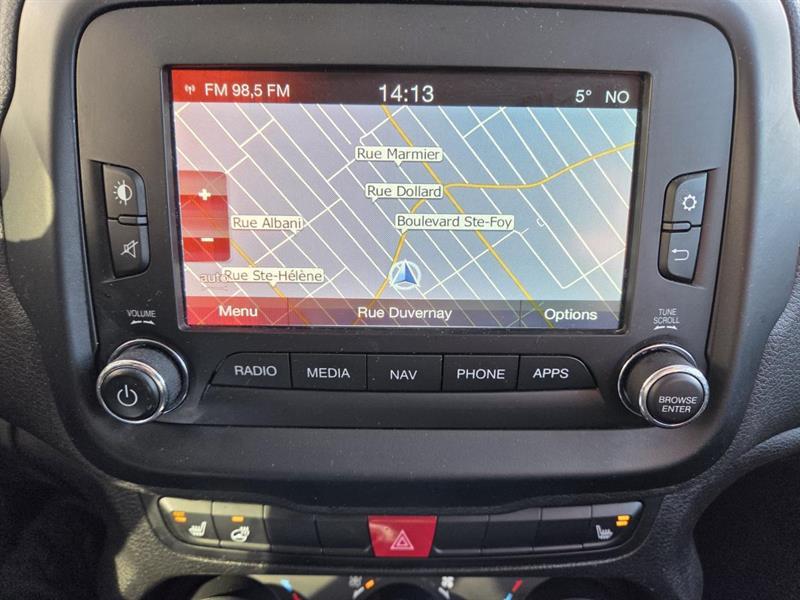 2017 Jeep Renegade - Image 23