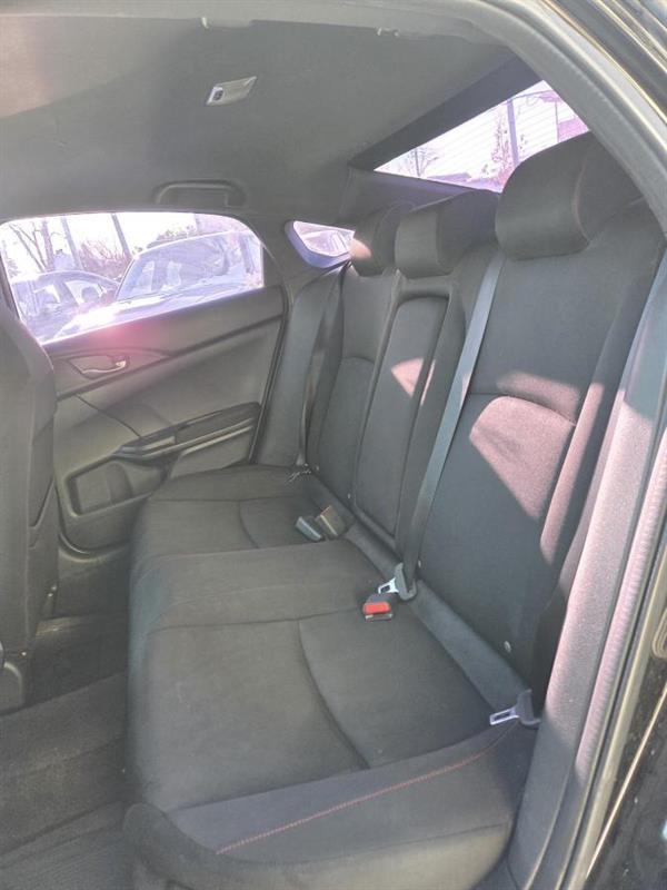 2018 Honda Civic - Image 13