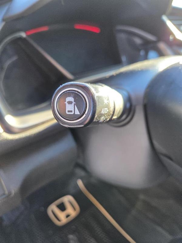 2018 Honda Civic - Image 18