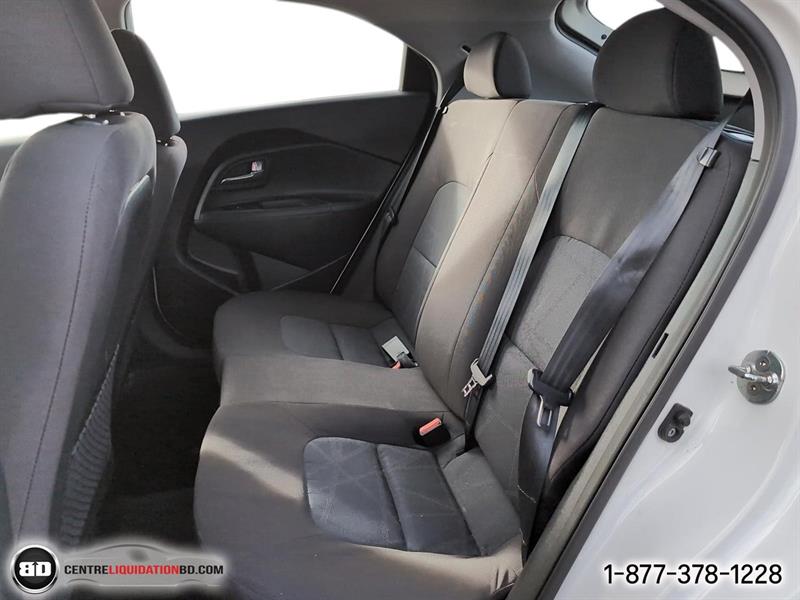 kia Rio 2017 - 14