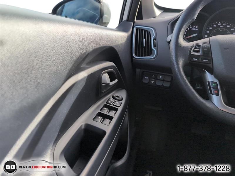 kia Rio 2017 - 17
