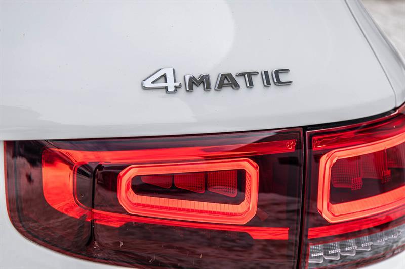 2022 Mercedes-Benz GLB - Image 16