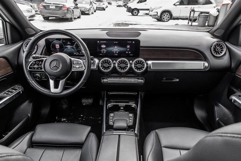 2022 Mercedes-Benz GLB - Image 38