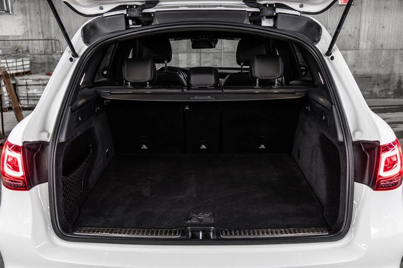 2021 Mercedes-Benz GLC - Image 18