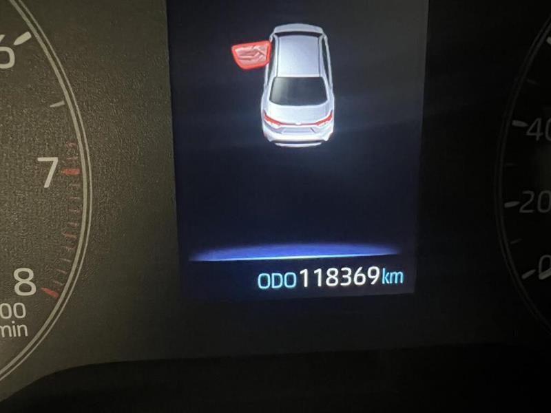 toyota Corolla 2023 - 14