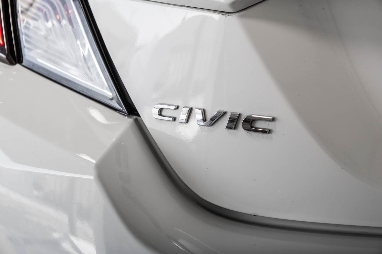 honda Civic Coupé 2018 - 17