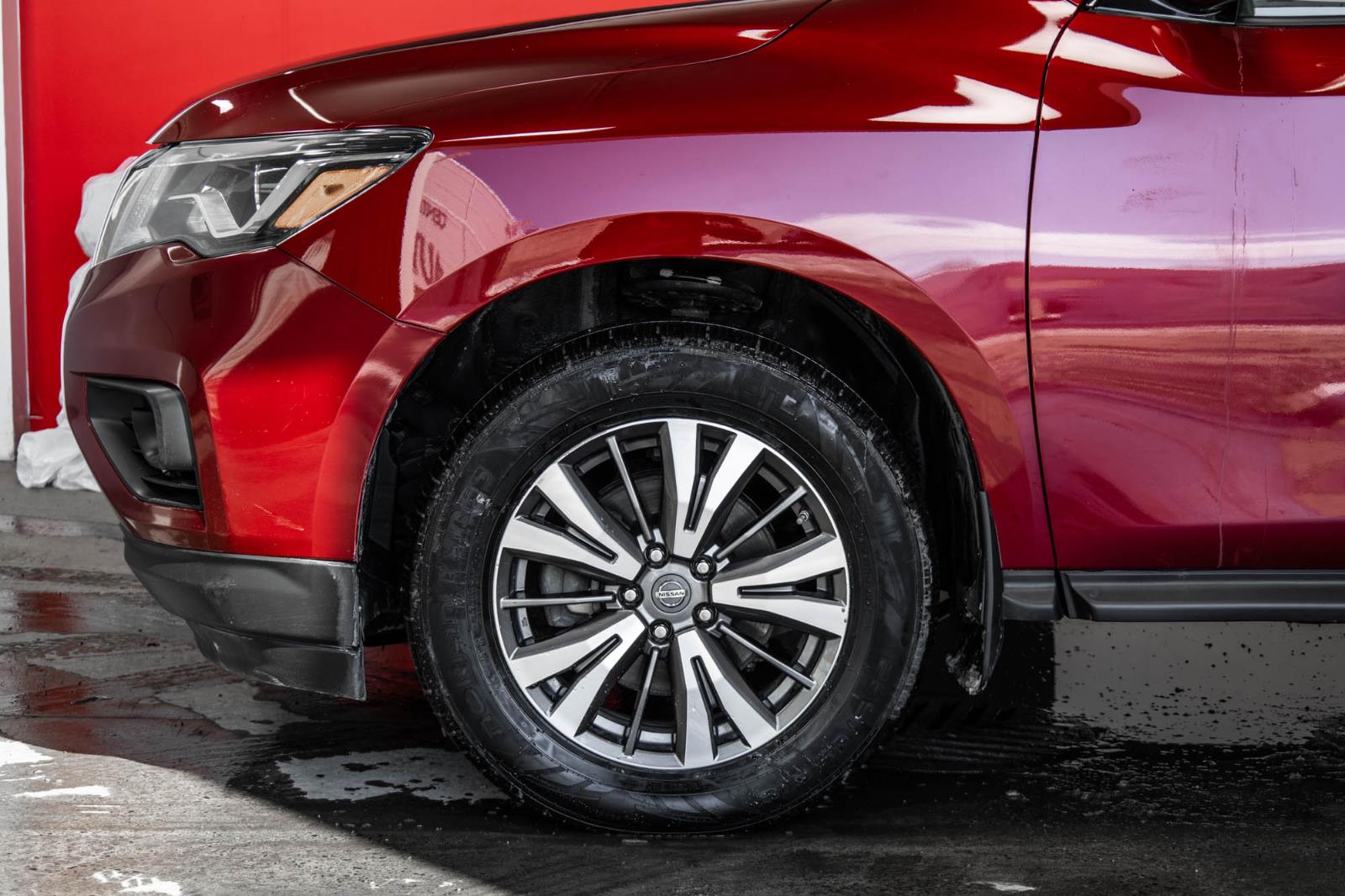 nissan Pathfinder 2019 - 9