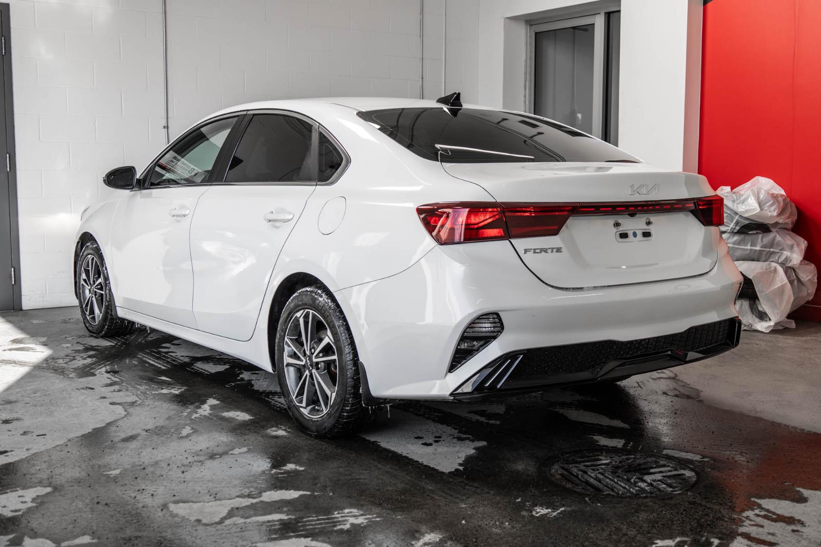 kia Forte 2022 - 13