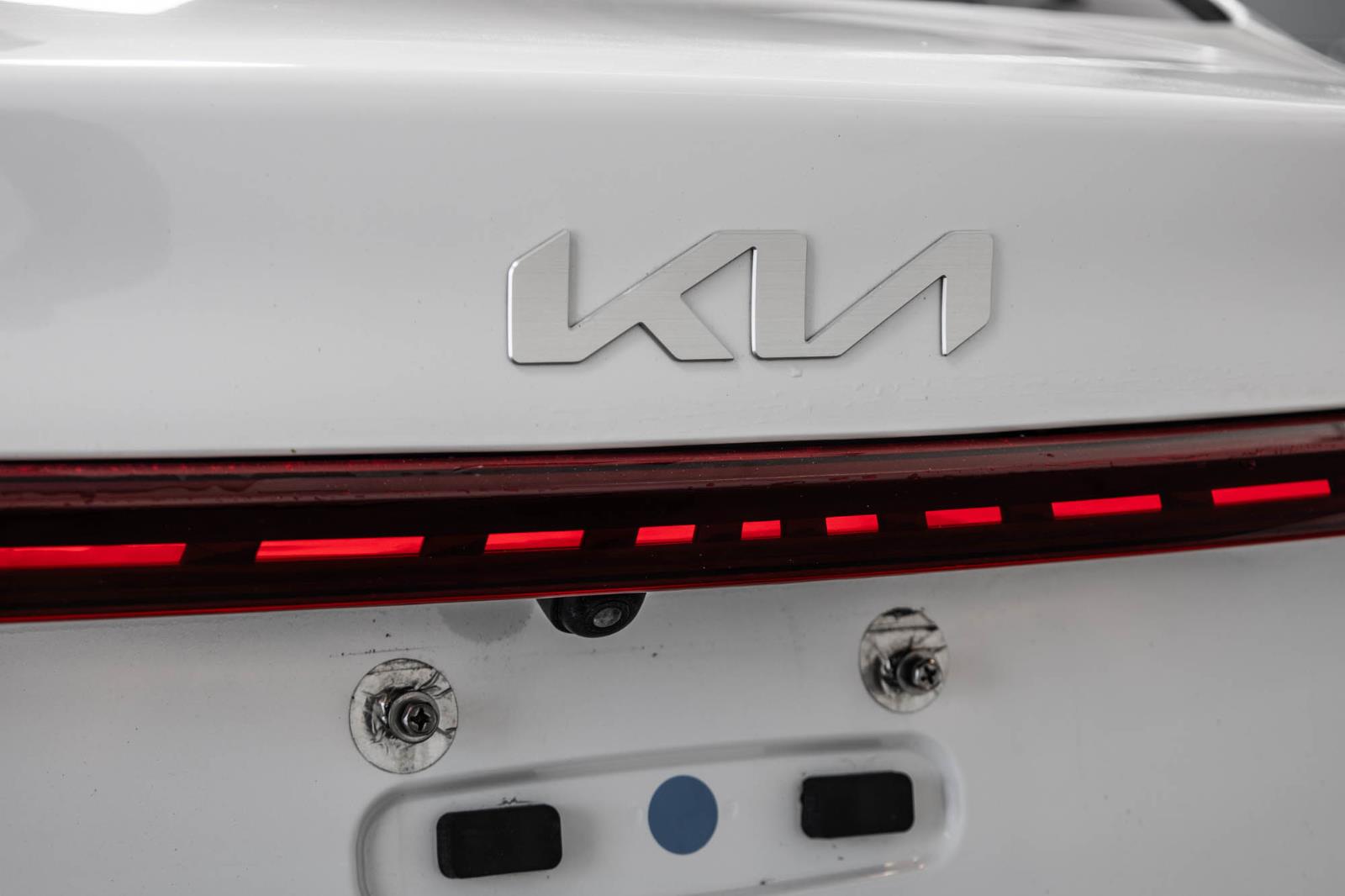 kia Forte 2022 - 17