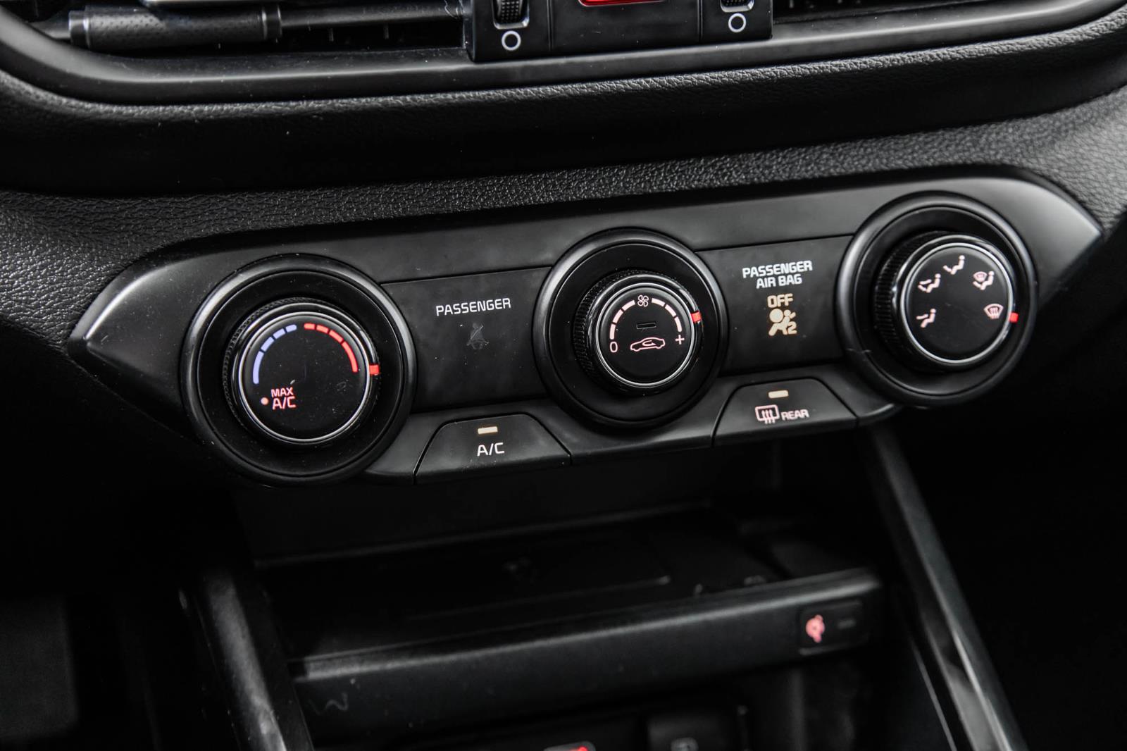 kia Forte 2022 - 28