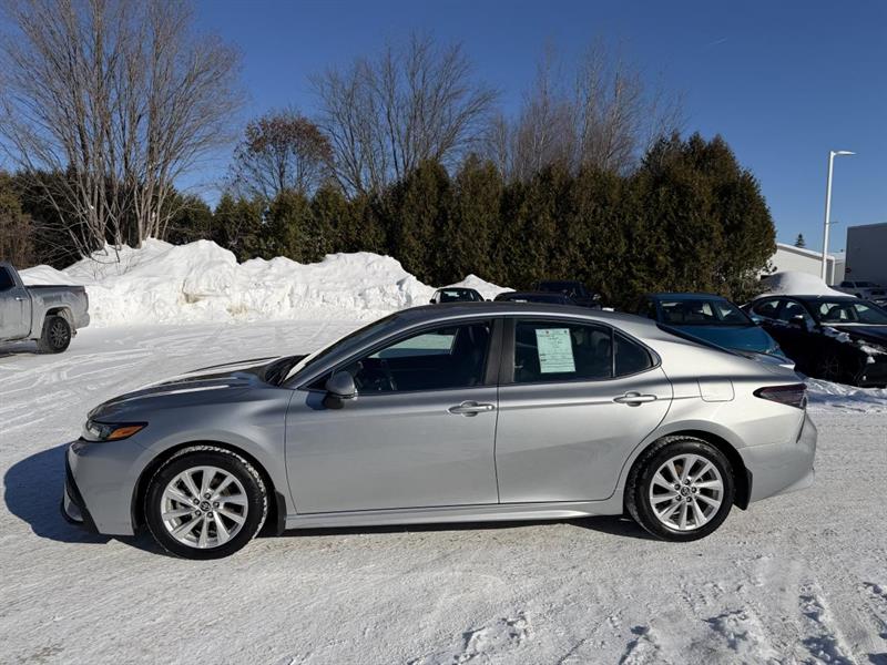 2023 Toyota Camry SE FWD