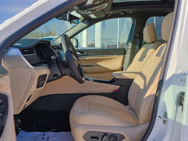 jeep Grand Cherokee 2025 - 8