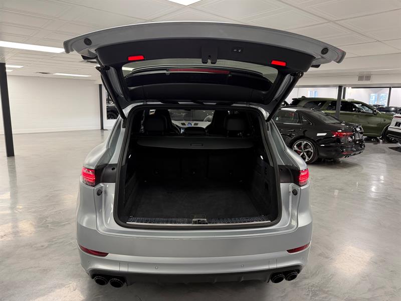 porsche Cayenne 2020 - 33
