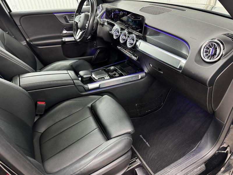 mercedes-benz GLB 2020 - 23
