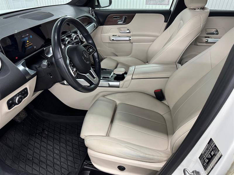 mercedes-benz GLB 2020 - 23