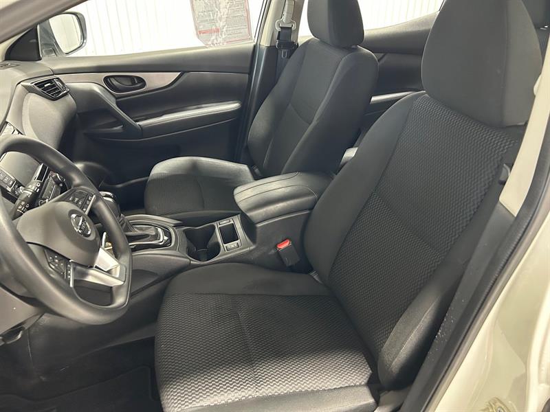 nissan Qashqai 2021 - 10