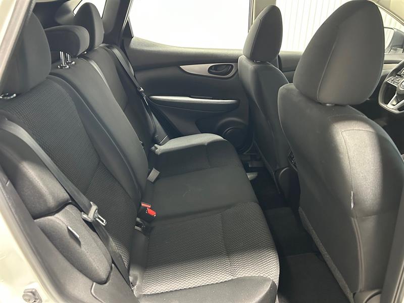 nissan Qashqai 2021 - 17