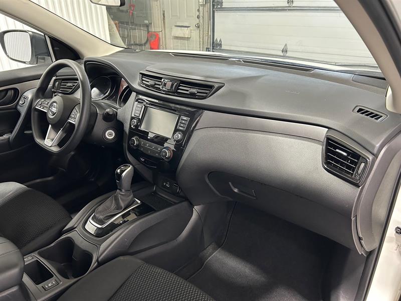 nissan Qashqai 2021 - 19