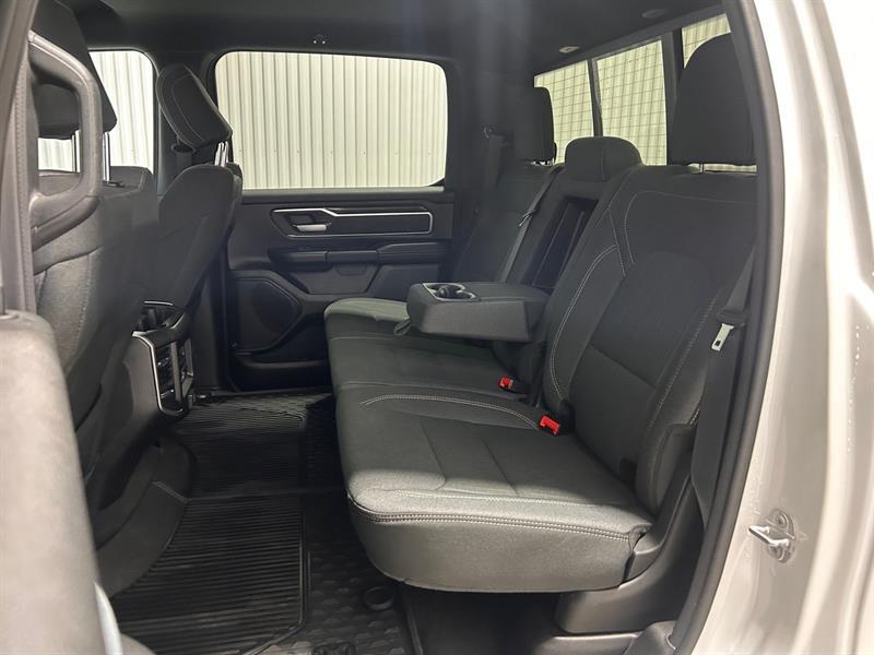 2022 Ram 1500 - Image 16