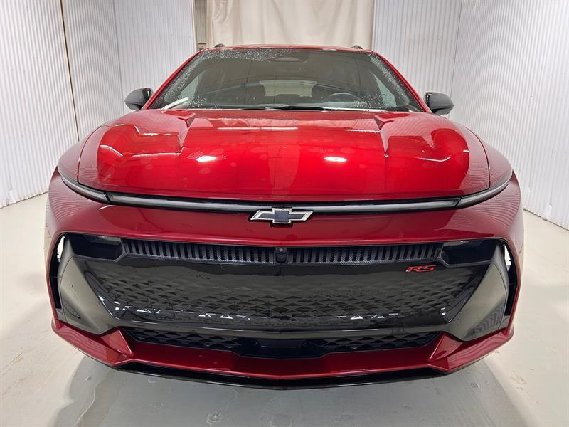 2025 Chevrolet Equinox - Image 2