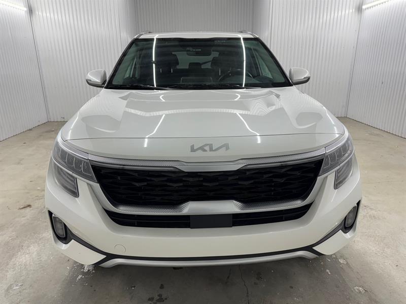 2023 Kia Seltos - Image 2