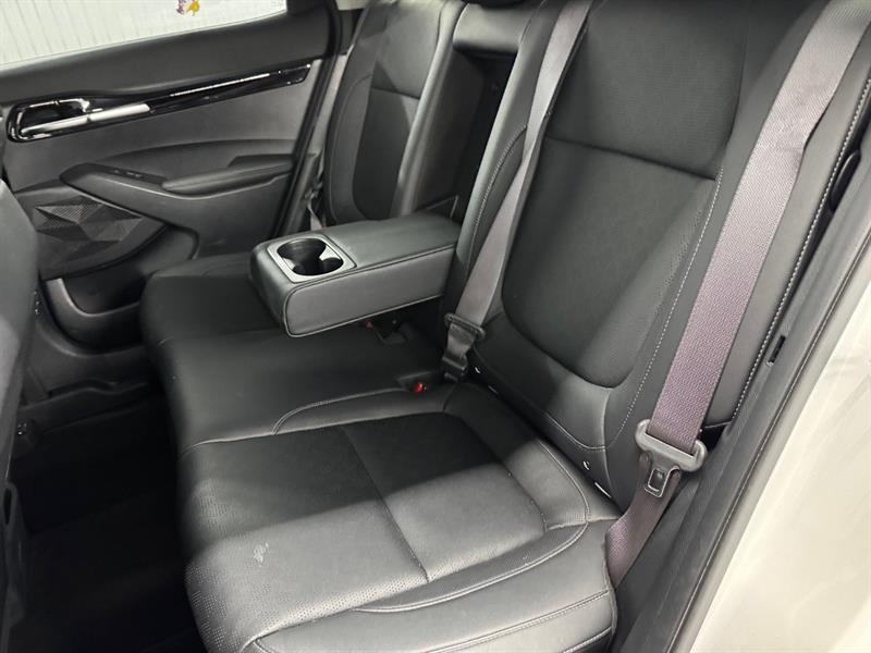 2023 Kia Seltos - Image 18