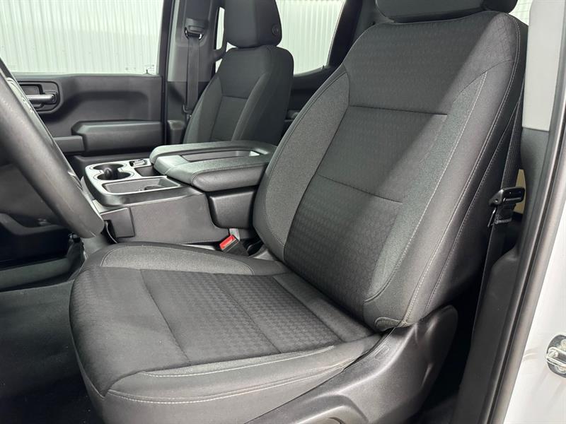 2022 Chevrolet Silverado 1500 - Image 11