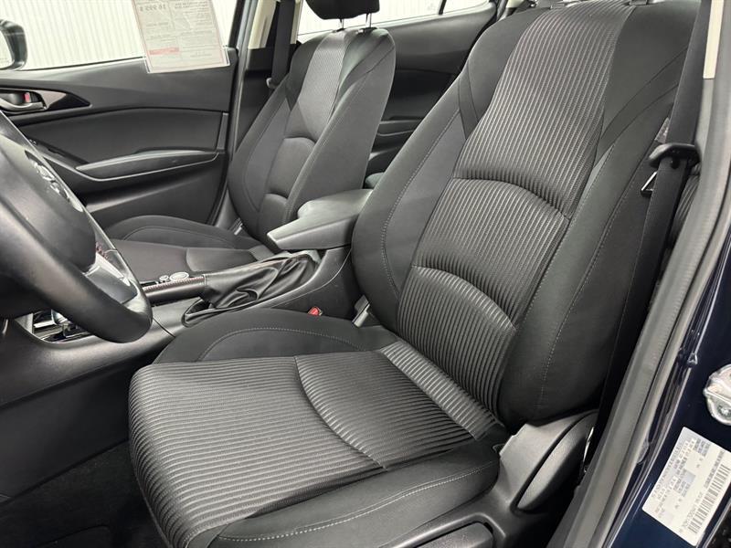 2016 Mazda Mazda3 - Image 11