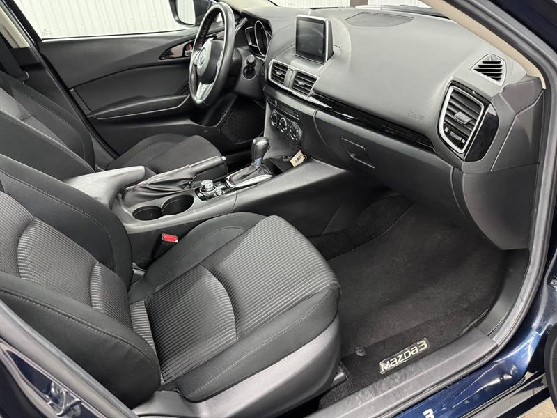 2016 Mazda Mazda3 - Image 19