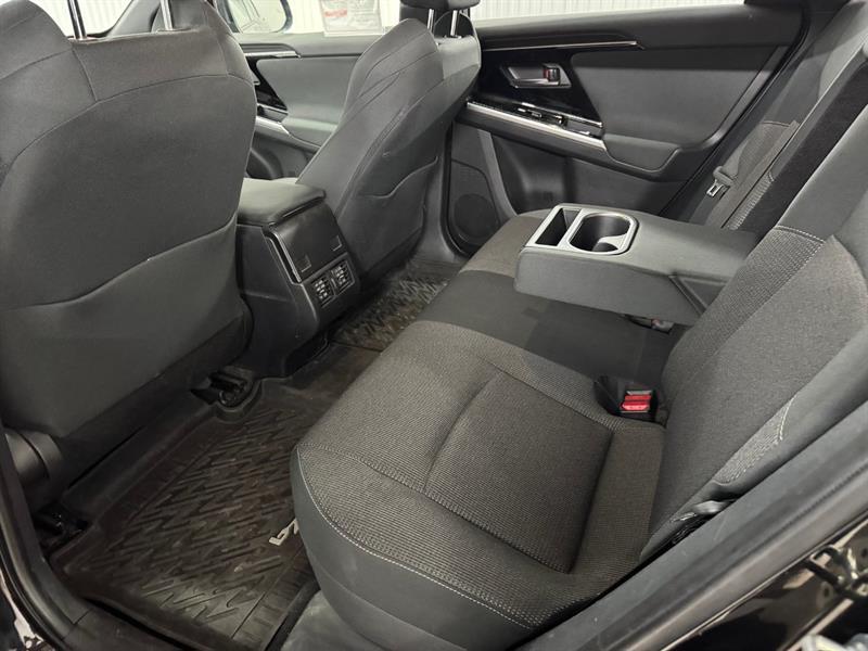 2023 Toyota BZ4X - Image 17